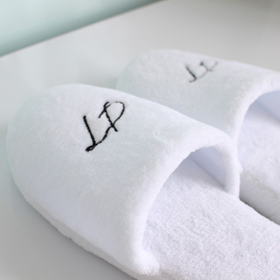 Home Les Précieuses | Relaxation Slippers